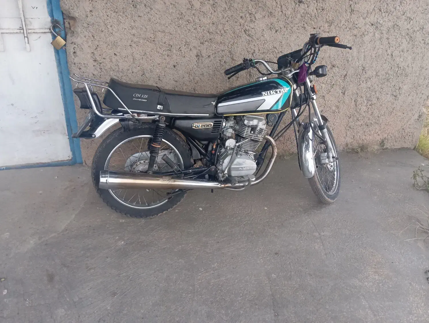 موتور ۲۰۰ مودل ۹۲ سالم تمیز مزاعده ای|موتورسیکلت|بشاریات, |دیوار