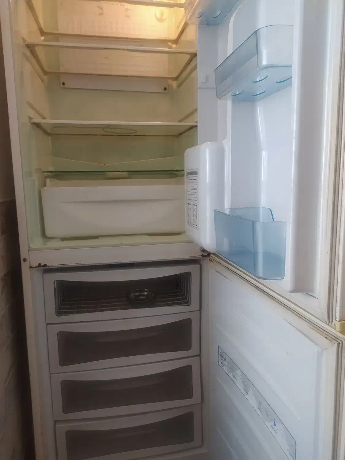 یخچال فریزر کارکرده سالم سالم|یخچال و فریزر|فیروزآباد (فارس), |دیوار