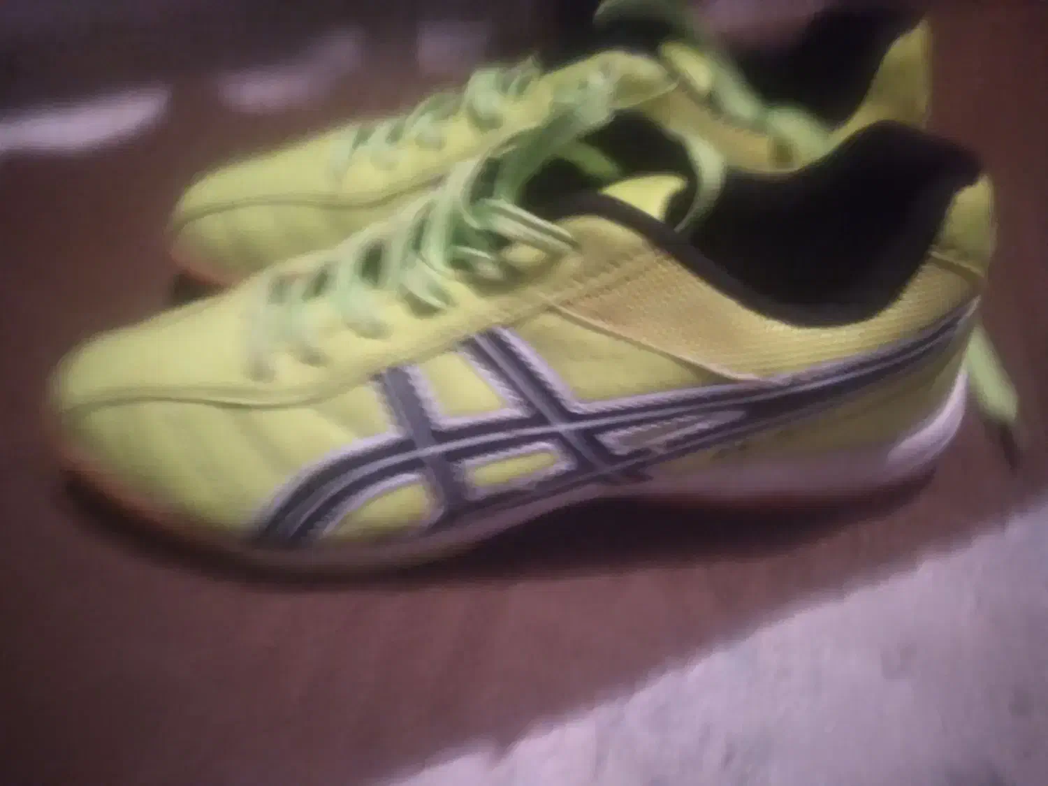 کفش|ورزشهای توپی|محمدیه-قزوین, |دیوار