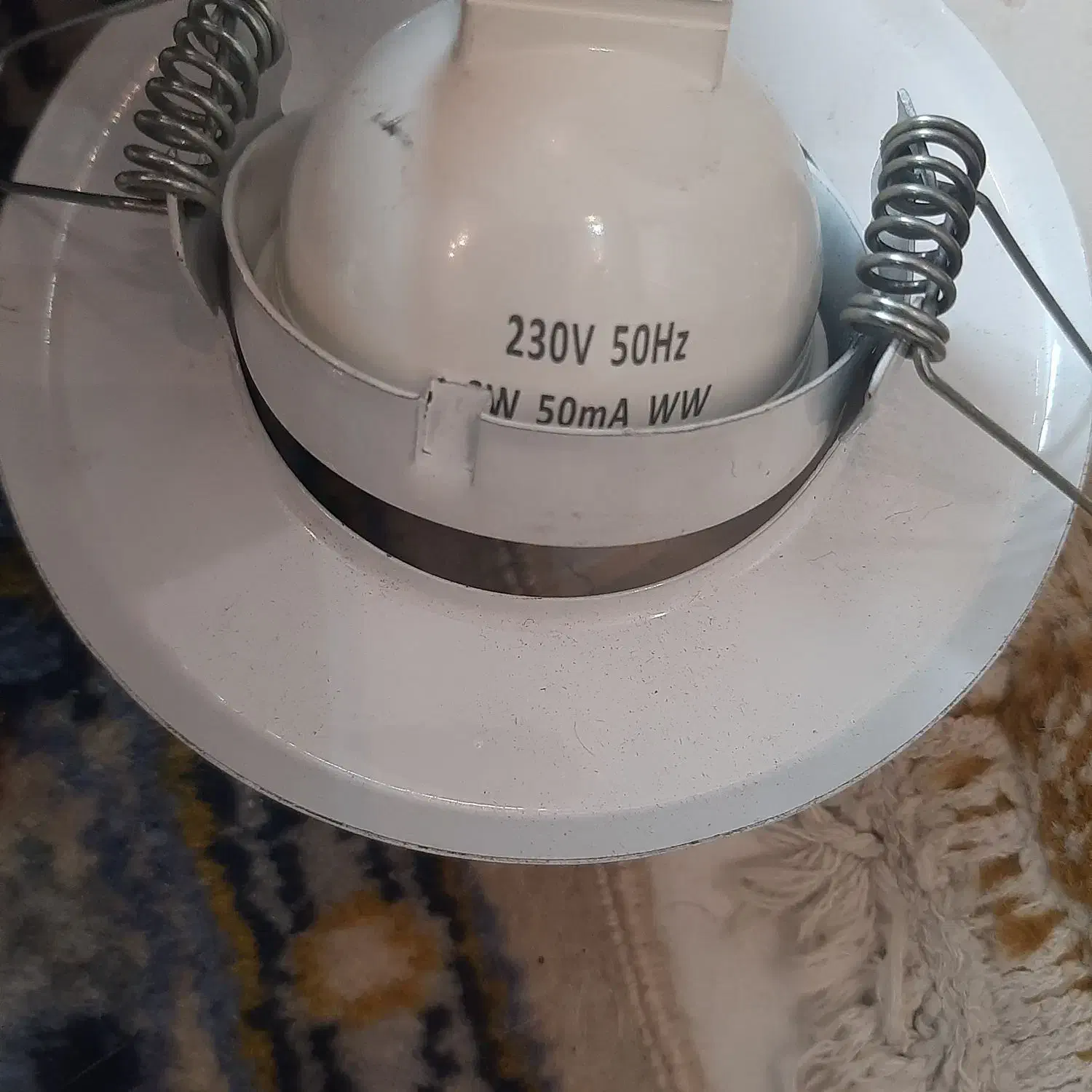 لامپ هالوژن۶ وات ۲۲۰ ولت|لامپ و چراغ|تهران, چیتگر شمالی|دیوار