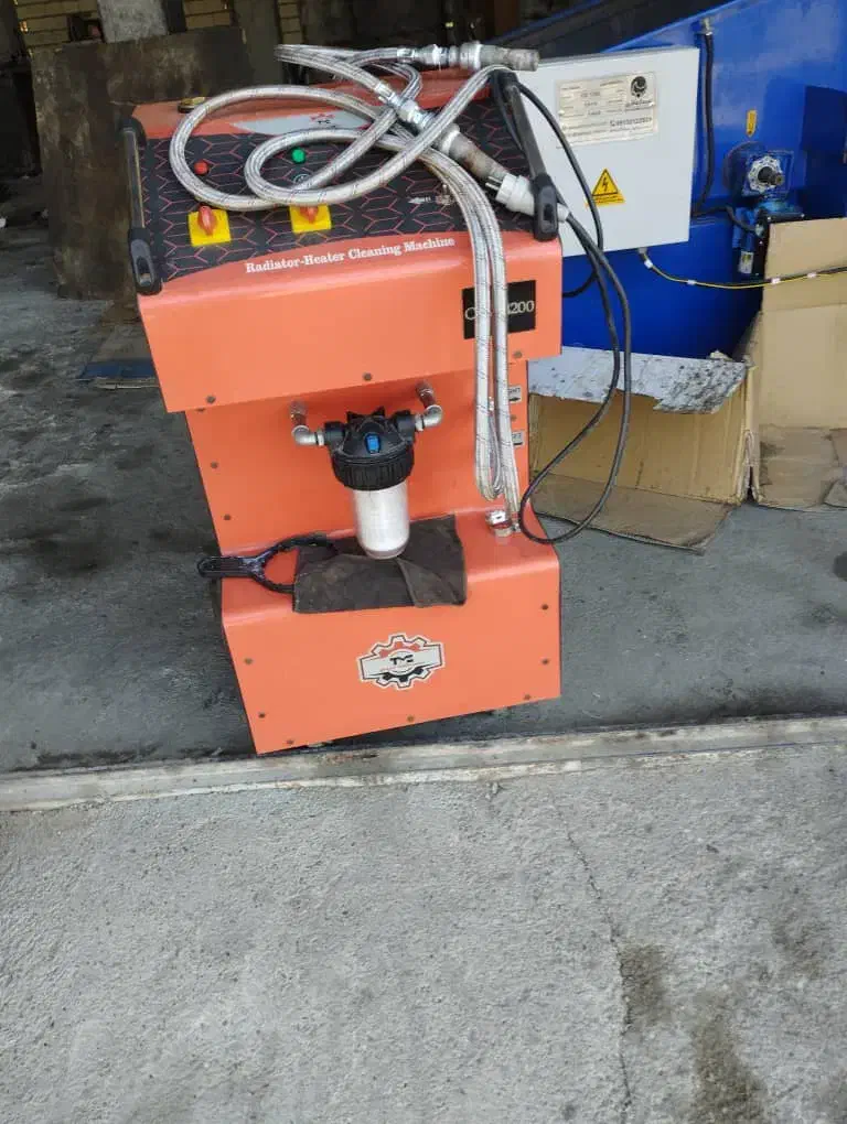 قطعه شویی .. و رادیات شویی تمیز درحد نو|ماشینآلات صنعتی|دیلم, |دیوار