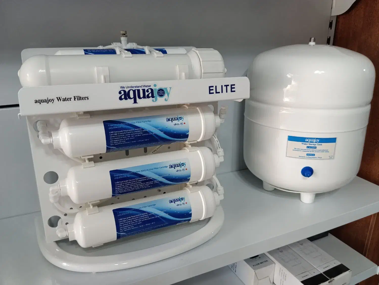 دستگاه آبشیرین کن/تصفیه آب آکواجوی الیت وارداتی|آبسردکن و تصفیه آب|قم, حاج زینل|دیوار