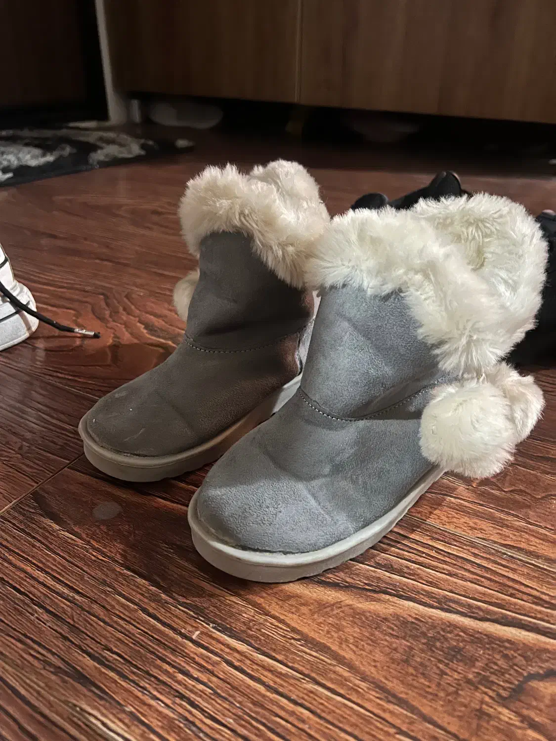 کفش زمستانی دخترانه|کفش و لباس بچه|کرمان, |دیوار