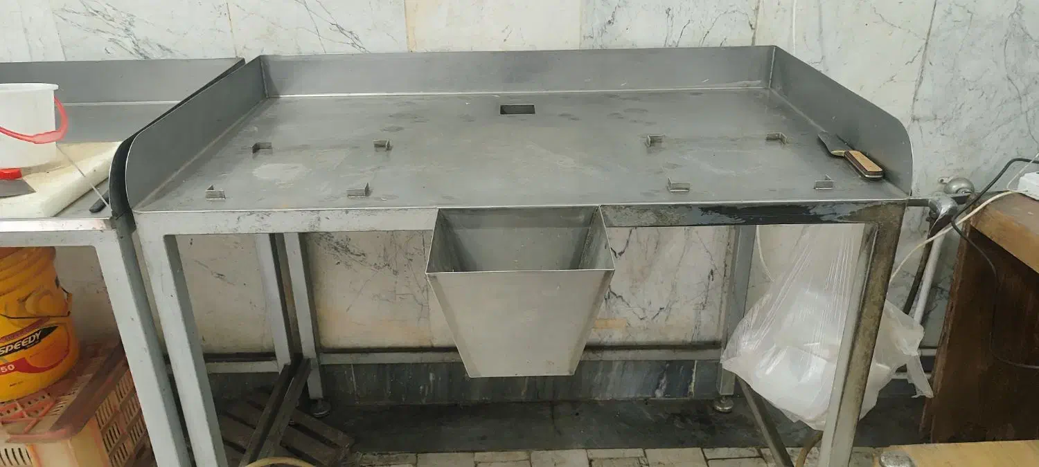 میز کار مرغ ماهی|فروشگاه و مغازه|اردبیل, |دیوار