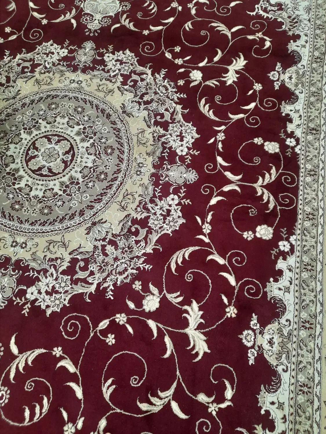 یک فرش ۱۲ متری کاملا سالم|فرش|قم, کلهری|دیوار