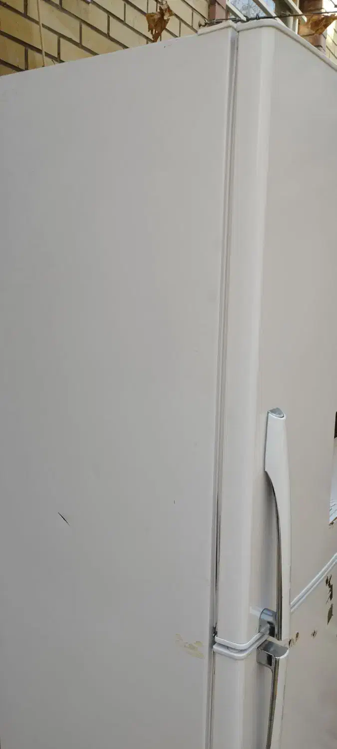 یخچال فریزر بالا پایین پولار|یخچال و فریزر|شاهینشهر, شهرک گلدیس|دیوار