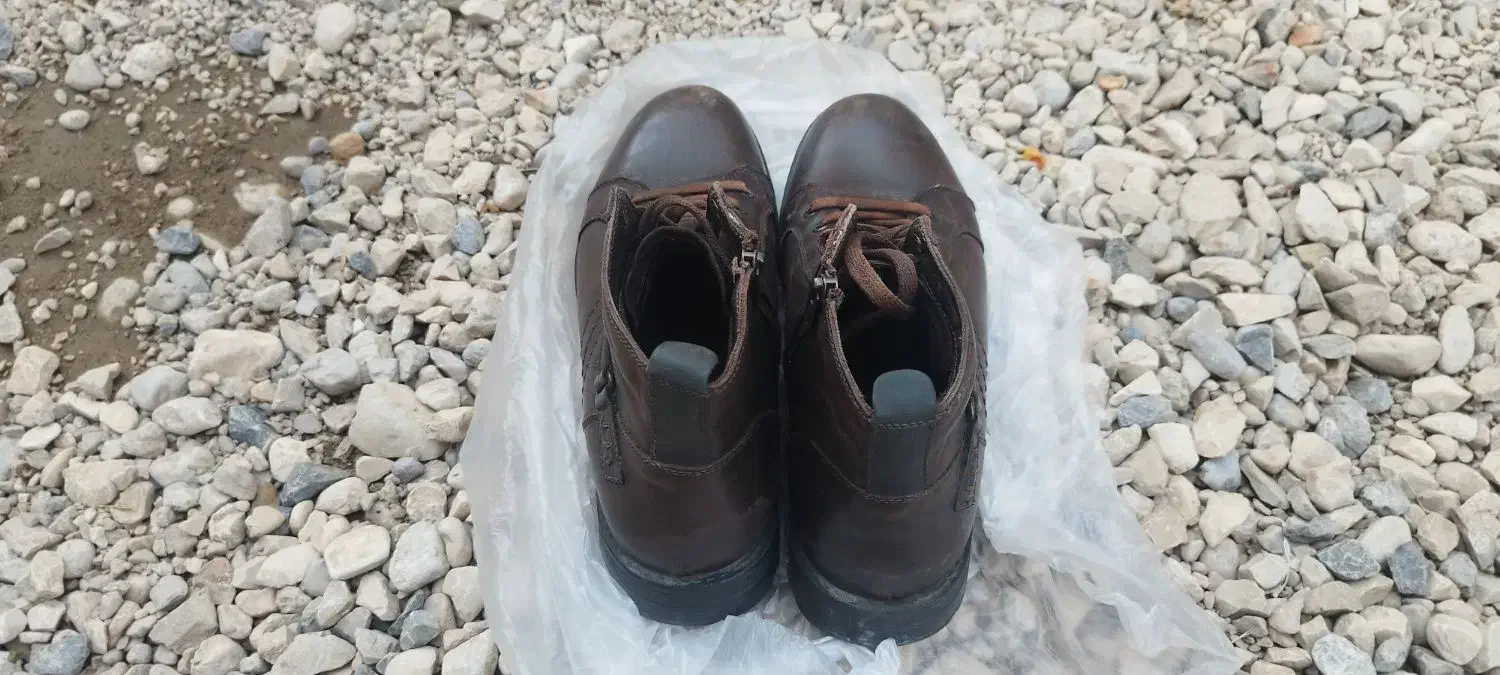 کفش تمام چرم حالت نیم بوت|کیف، کفش، کمربند|داراب, |دیوار