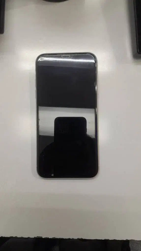 آیفون 11 سفید|موبایل|فولادشهر, مسکن مهر فولادشهر|دیوار