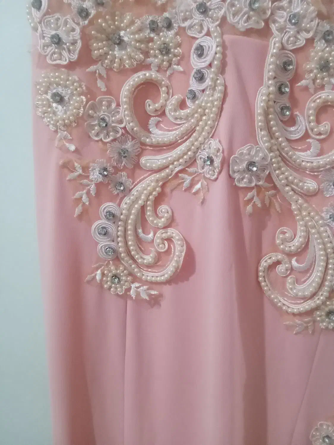 لباس|لباس|نسیم‌شهر, |دیوار