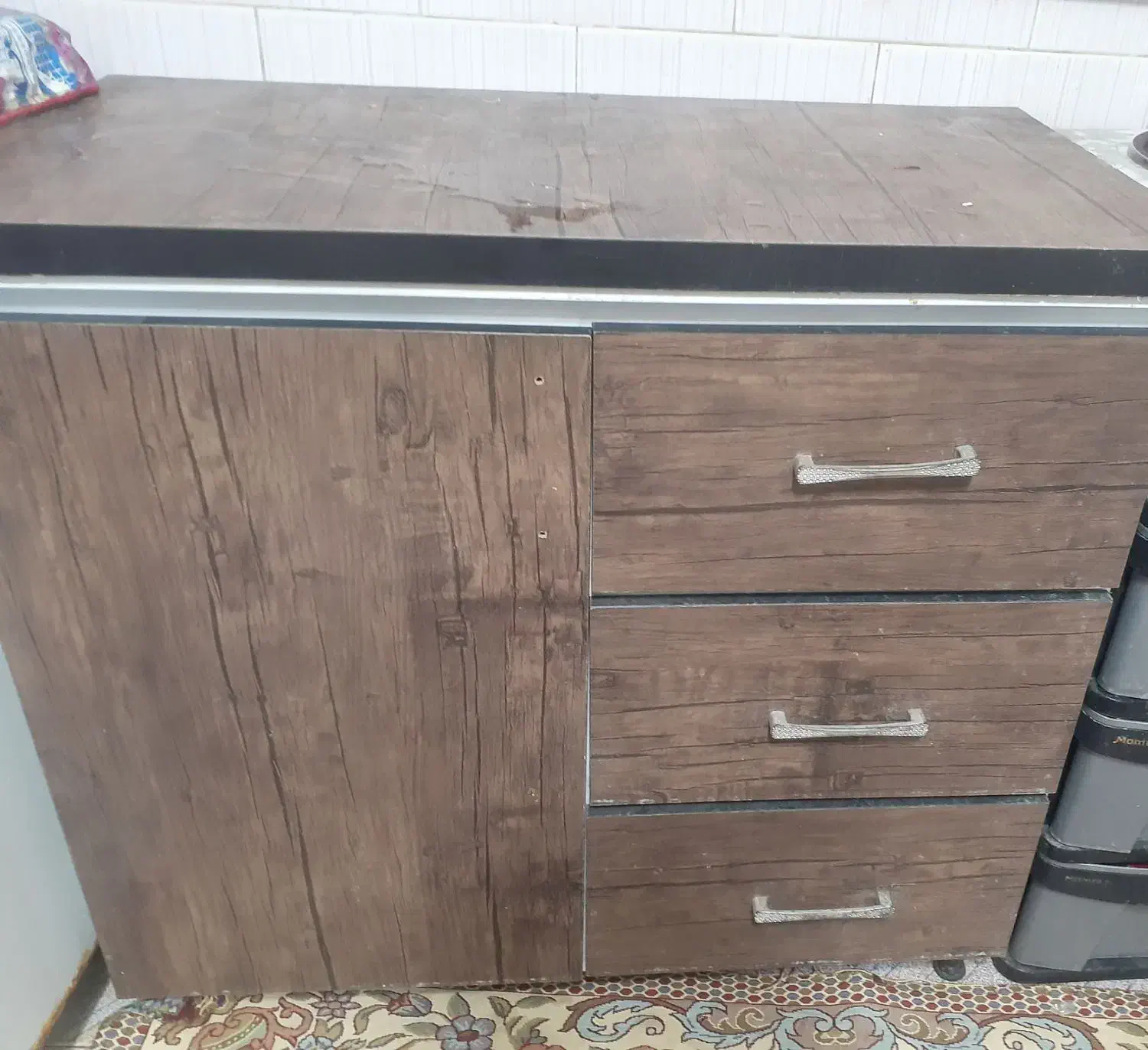 کابینت بدنه فلز و درهاش ام دی اف|جاکفشی، کمد، دراور|امیدیه, |دیوار