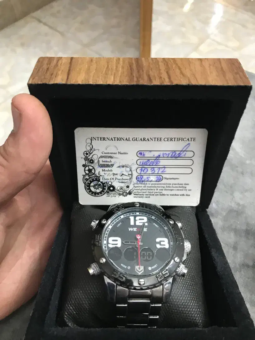 ساعت weode|ساعت|شاهین‌شهر, خانه کارگر|دیوار