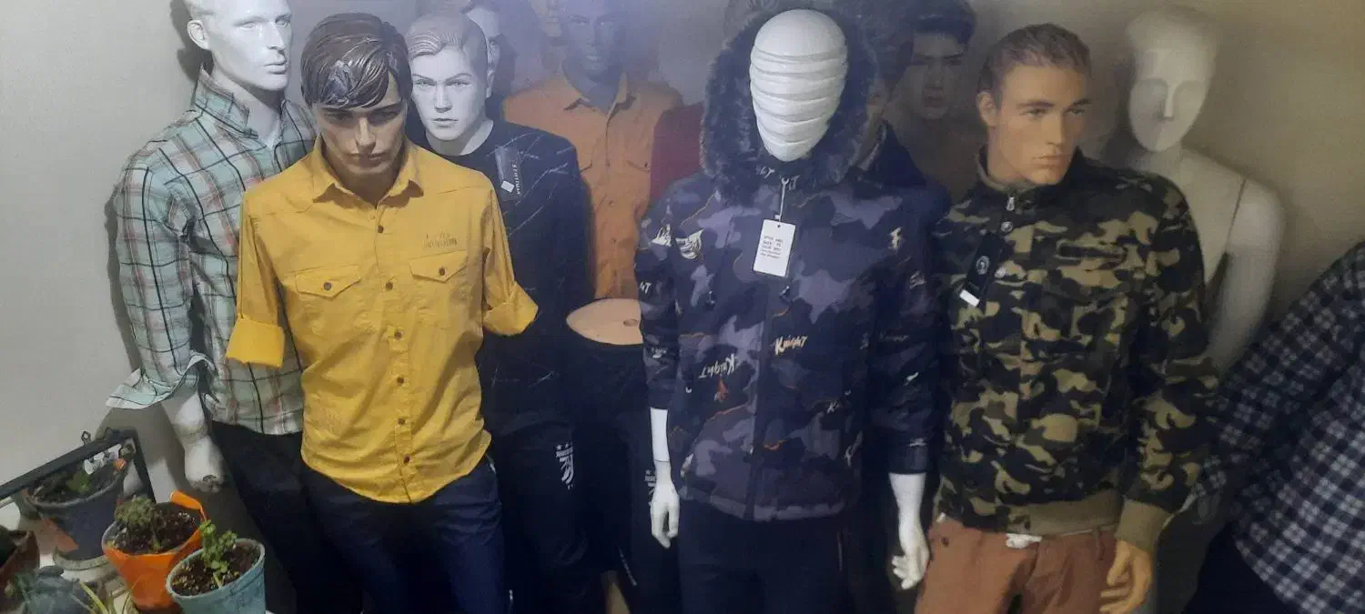 فروش مانکن و شلف ویترین و باکس تمام mdf|فروشگاه و مغازه|شیراز, ارم|دیوار