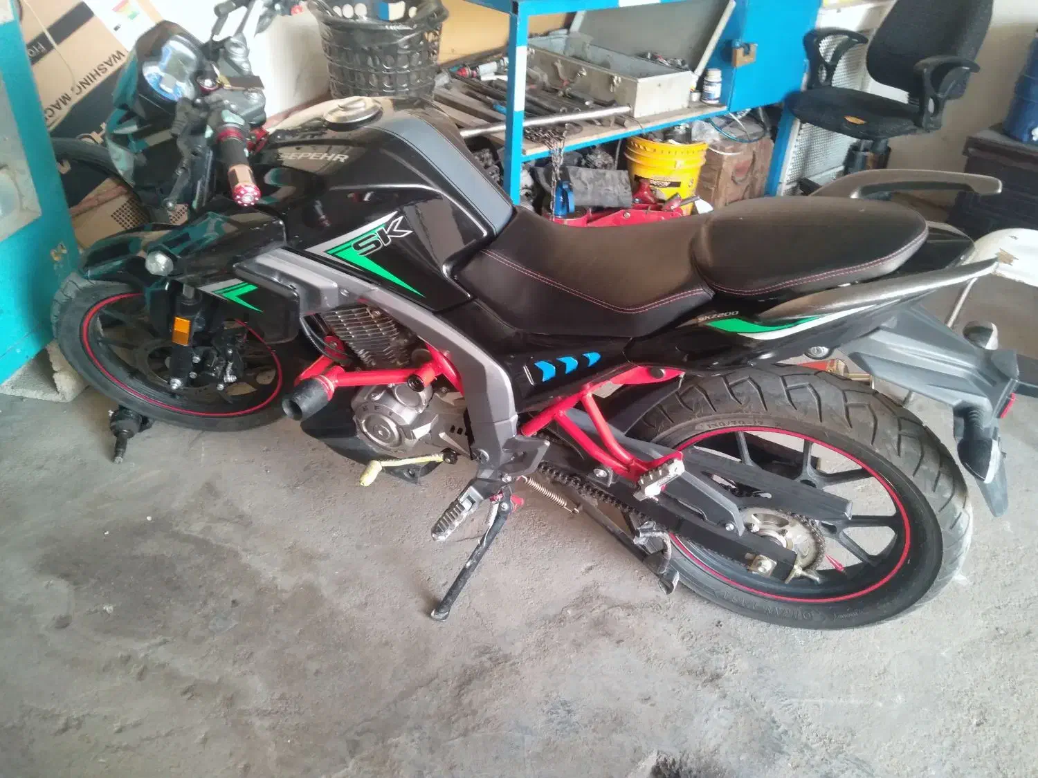 موتورسپهر۲۰۰|موتورسیکلت|اسلام‌‌آباد غرب, |دیوار