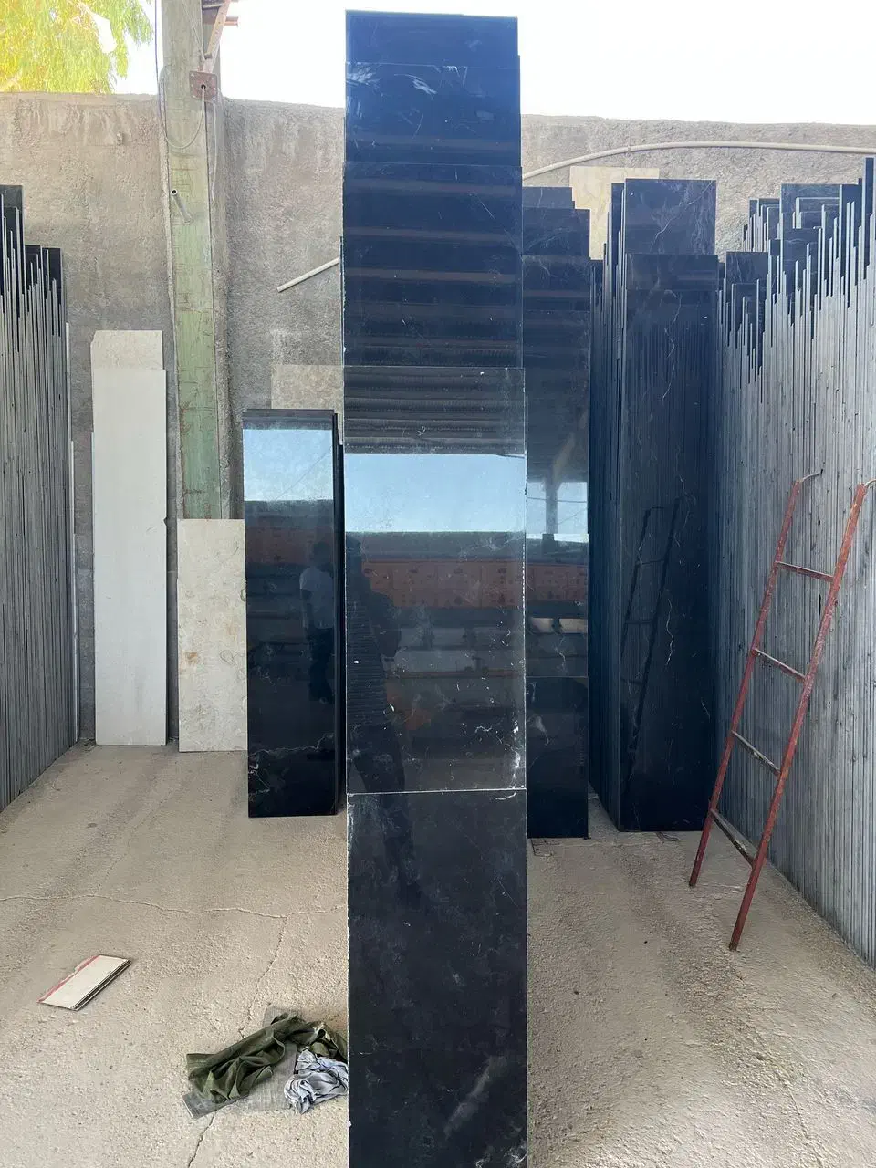 سنگ مشکی ذاغ (عقیق)|مصالح و تجهیزات ساختمان|شیراز, بعثت|دیوار