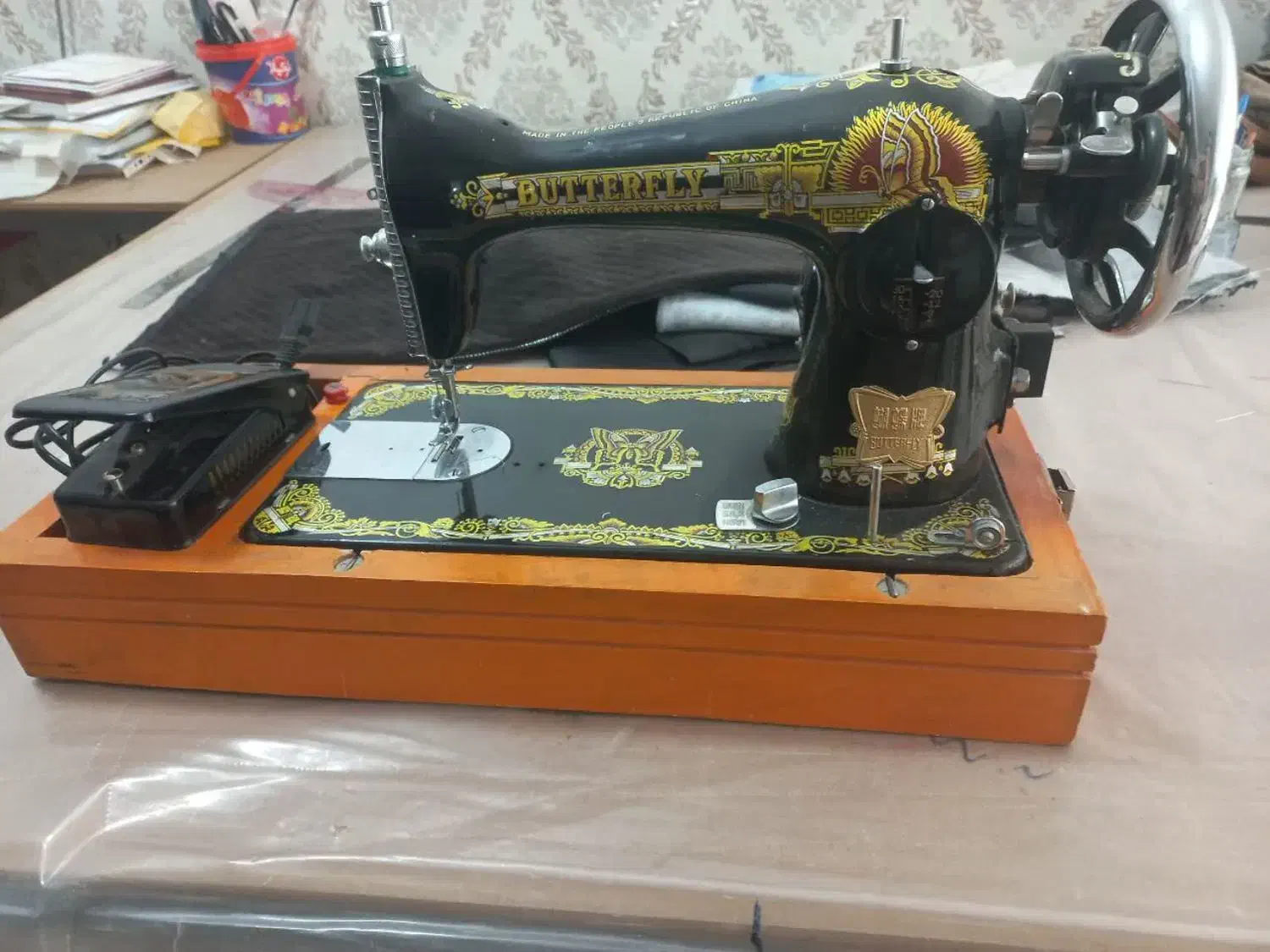 چرخ خیاطی پروانه ای|چرخ خیاطی و ریسندگی|یزد, |دیوار