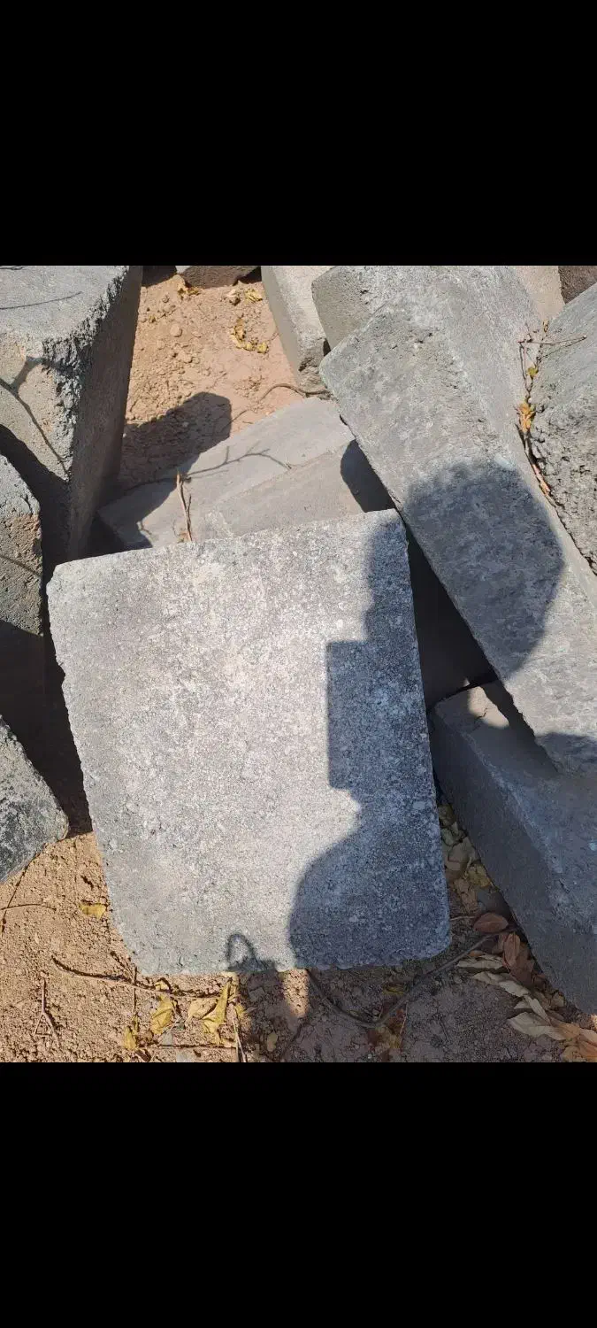 جدول بتنی دور باغچه و خیابان مناسب کف سازی|مصالح و تجهیزات ساختمان|باقرشهر, |دیوار