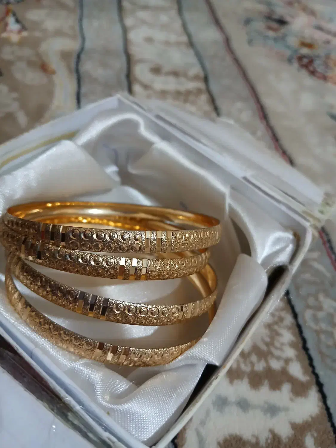 النگوی طلاروس رنگ ثابت مادام العمر|بدلیجات|قم, بکایی|دیوار