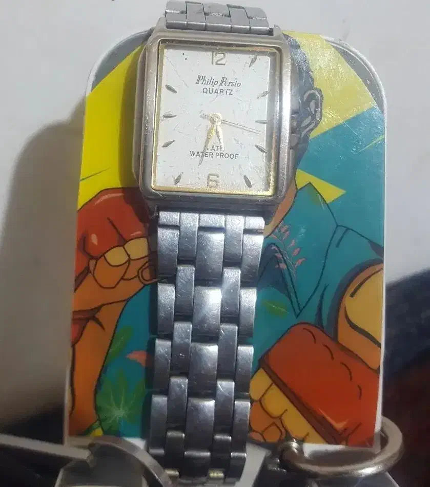 یک ساعت مچی رنگ ثابت|ساعت|بیرجند, |دیوار