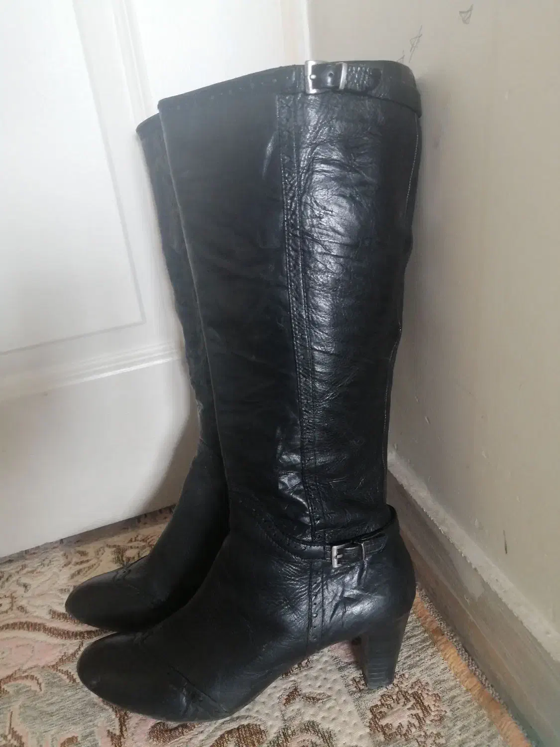 بوت|کیف، کفش، کمربند|سنندج, |دیوار