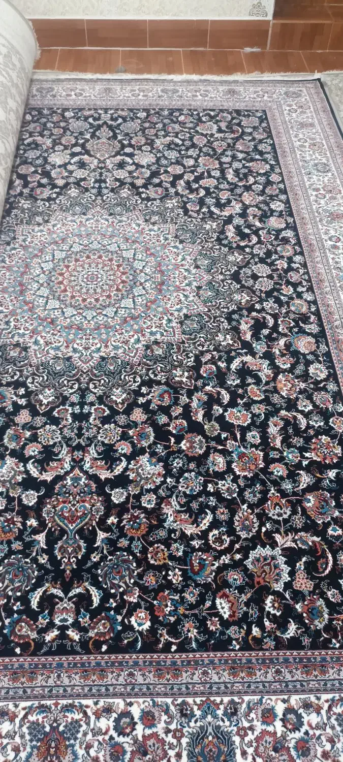 دوتخته فرش ۹ متر درجه یک یک یک نو وآک زیر قیمت|فرش|بروجرد, |دیوار