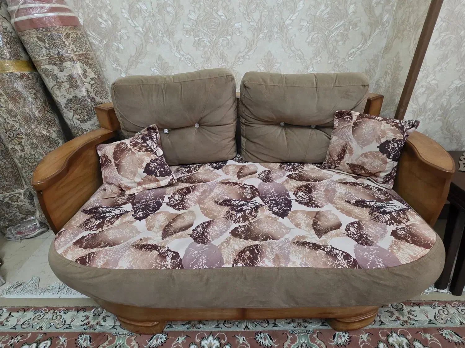 مبل راحتی|مبلمان خانگی و میز عسلی|تهران, صادقیه|دیوار