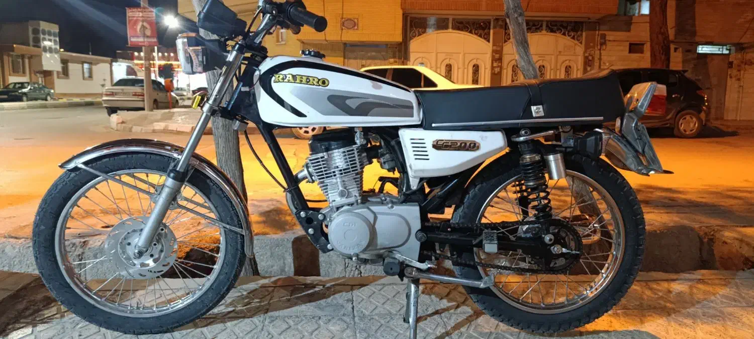 هوندا200|موتورسیکلت|نجف‌آباد, صالح آباد|دیوار