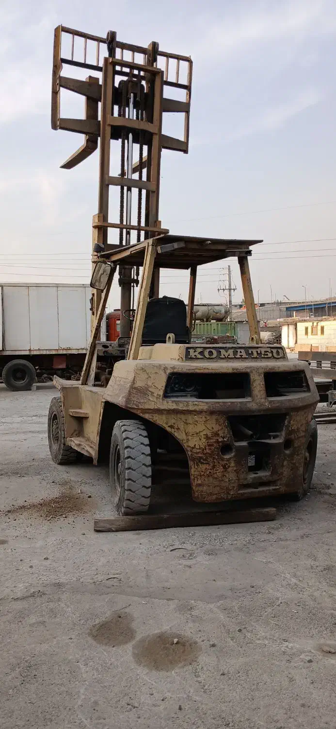 لیفتراک کماتسو ۵تن خط۳|ماشینآلات صنعتی|ری, بیبی شهر بانو|دیوار