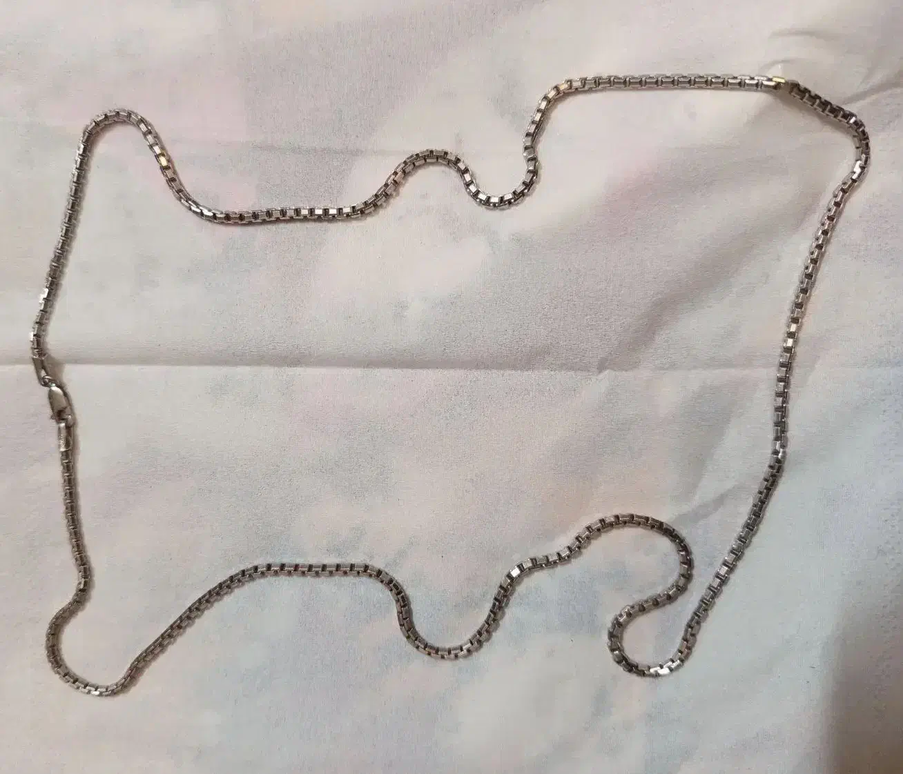 فروش زنجیر نقره ایتالیایی ۹۲۵ در حد نو|جواهرات|شاهین‌شهر, شهرک میلاد|دیوار