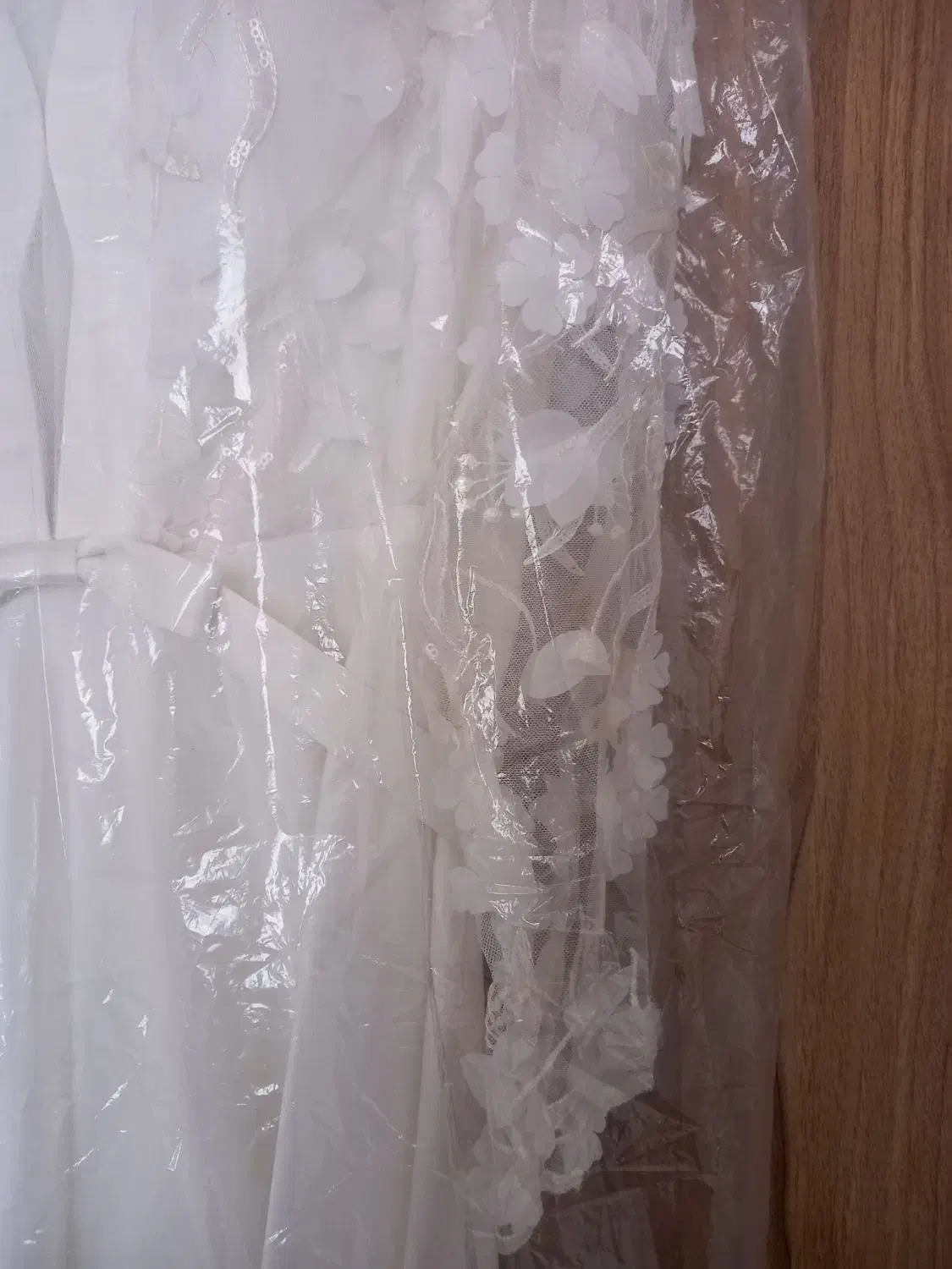 فروش لباس عقد یا نامزدی در حد نو|لباس|آستانه اشرفیه, |دیوار