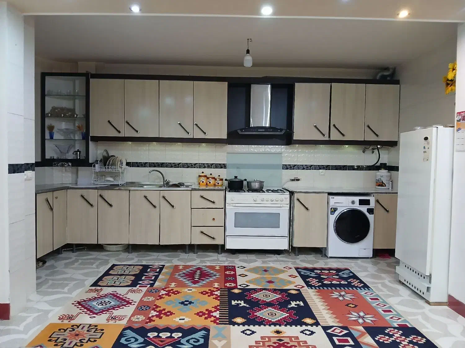 آپارتمان 120 متری حاشیه ادیب -  3 خواب|اجارهٔ آپارتمان|سبزوار, رضوان|دیوار