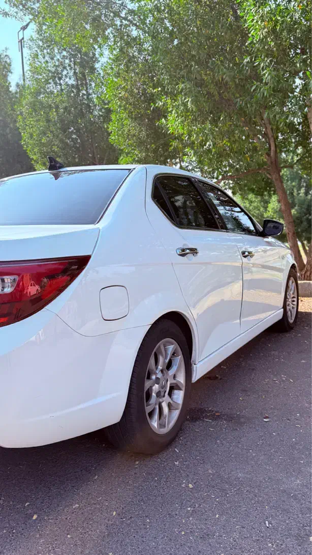 دنا اتومات در حد صفر بدون رنگ و خط و خش|خودرو سواری و وانت|اهواز, زیتون کارمندی|دیوار