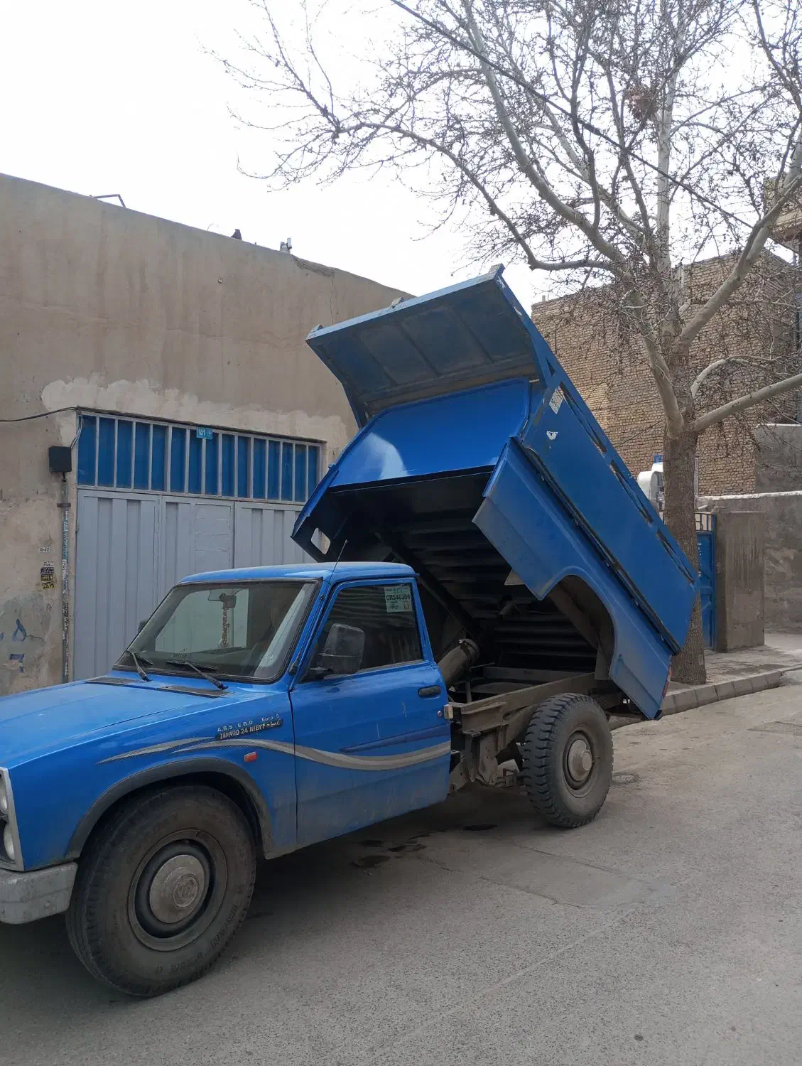 پیمانکارتخریب گودبرداری نیسان حمل خاک نخاله توماس|خدمات حمل و نقل|مشهد, رده|دیوار