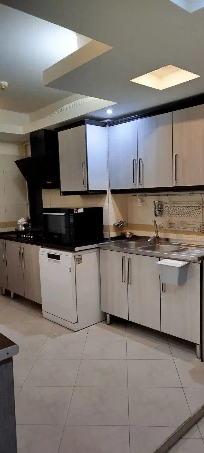 کابینت سالم و تمیز|مصالح و تجهیزات ساختمان|اراک, |دیوار