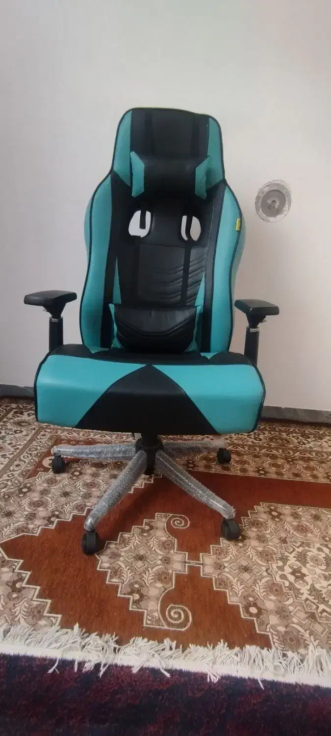 صندلی|صندلی و نیمکت|کوار, |دیوار