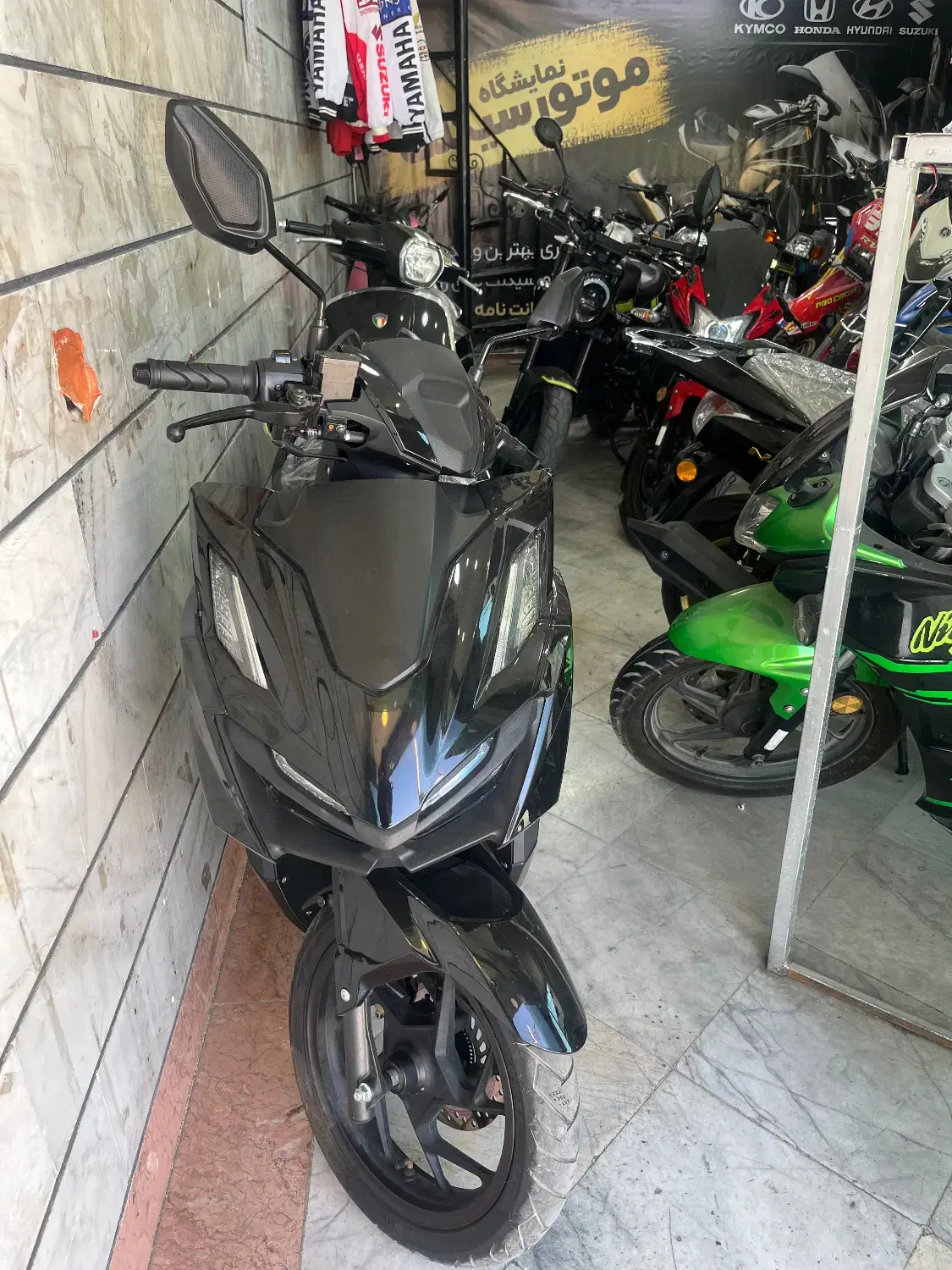 کیلیک ایروکس واریو ۱۷۵سی‌سی|موتورسیکلت|کرج, فاز ۱ مهرشهر|دیوار