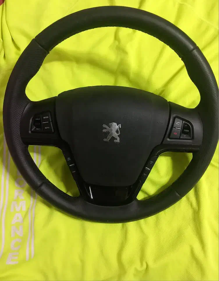 غربیلک‌فرمان پژو۲۰۶راناپلاسی207قاب ایربگ2008۴۰۷|قطعات یدکی و لوازم جانبی|تهران, صادقیه|دیوار