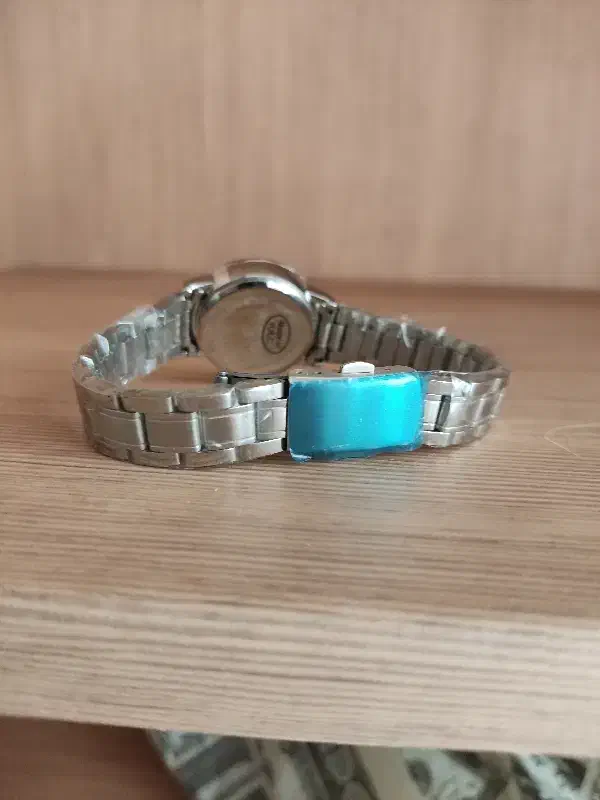 ساعت مچی زنانه رومانسون|ساعت|شاهین‌شهر, شهرک مطهری|دیوار