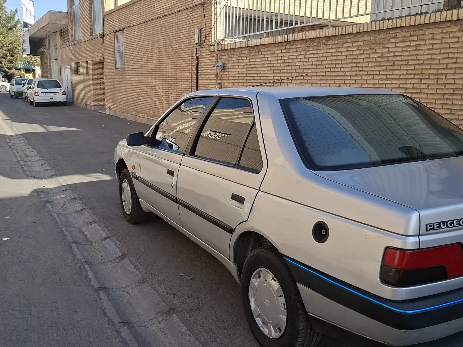 پژو۴۰۵|خودرو سواری و وانت|رفسنجان, |دیوار