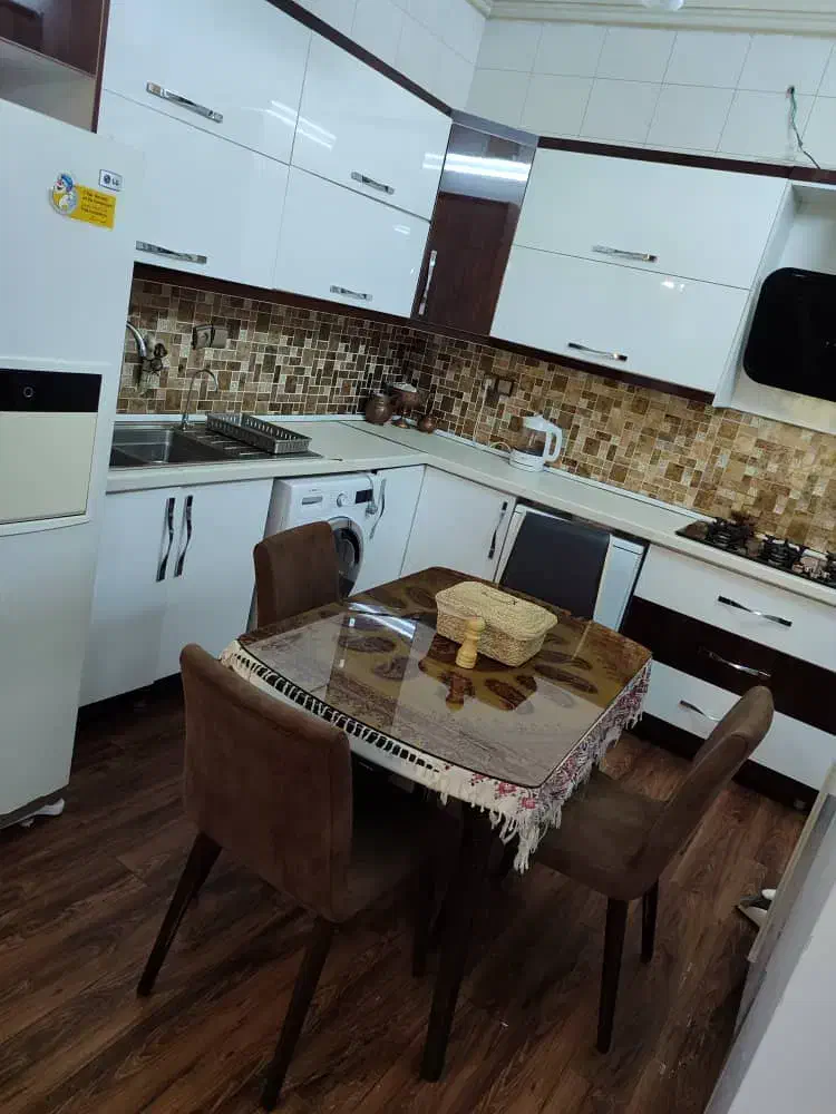 ۱۵۰متر ۸متربر سه طبقه|فروش آپارتمان|قم, زنبیل آباد|دیوار