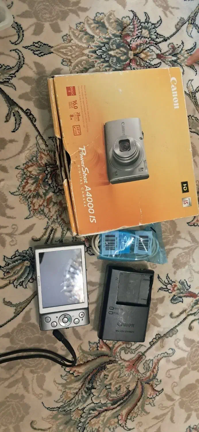 دوربین عکاسی و فیلمبرداری|دوربین عکاسی و فیلمبرداری|شاهینشهر, گرگاب|دیوار