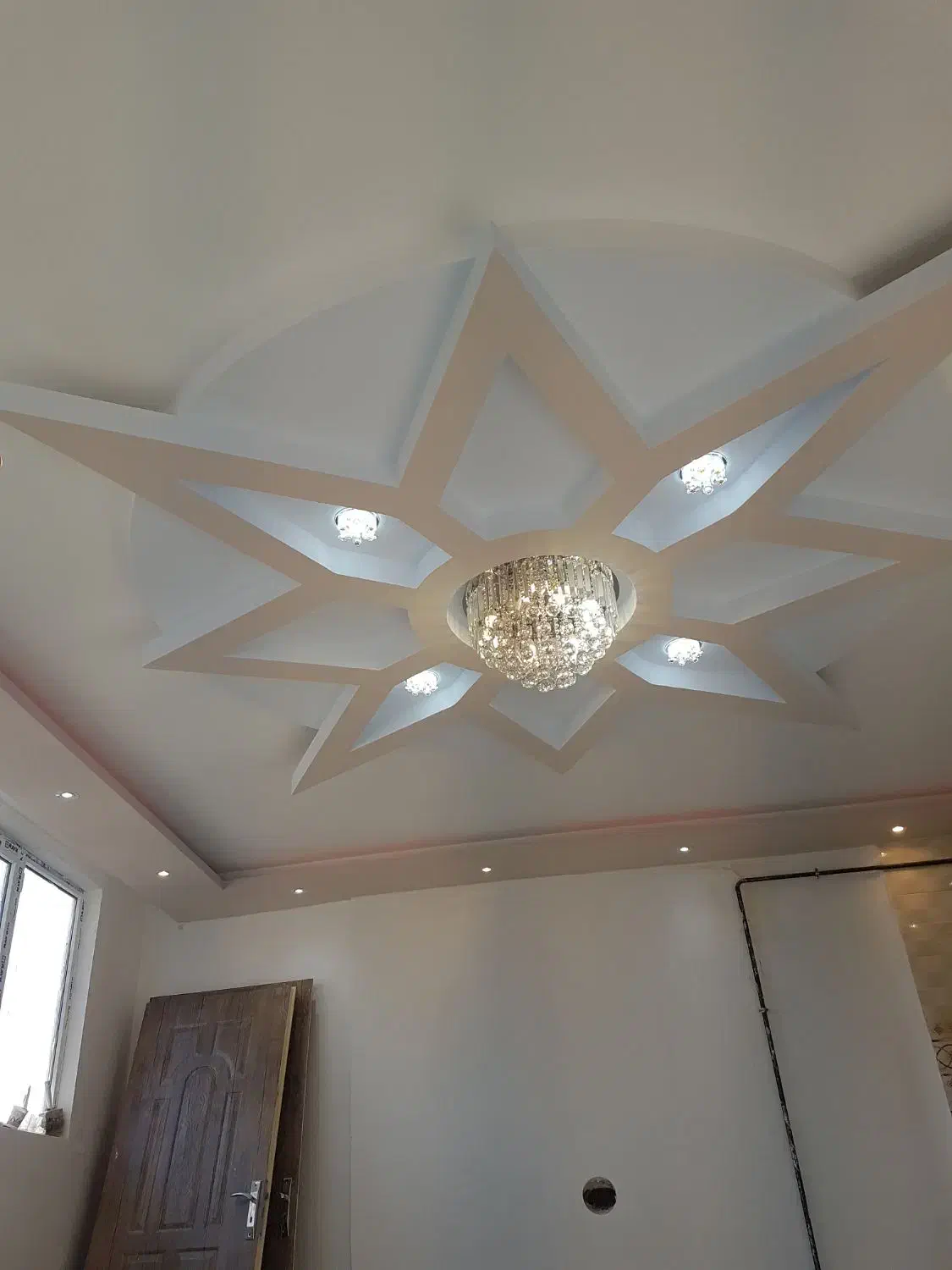 سیم کشی ساختمان صفر تا صد برقکاری و رفع اتصالات|خدمات پیشه و مهارت|تبریز, |دیوار