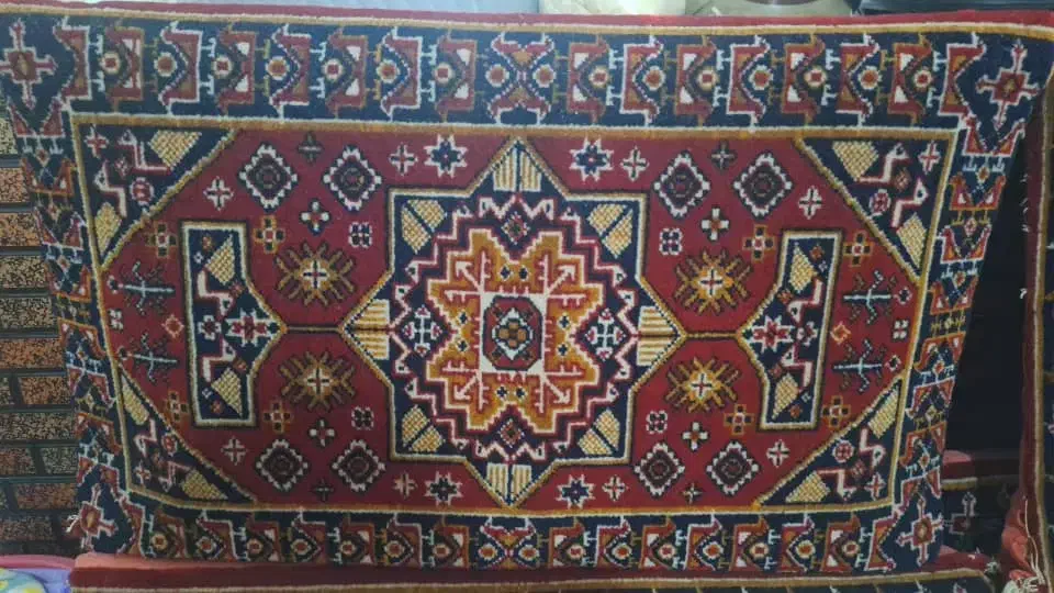 پشتی|پشتی|شیراز, تندگویان|دیوار