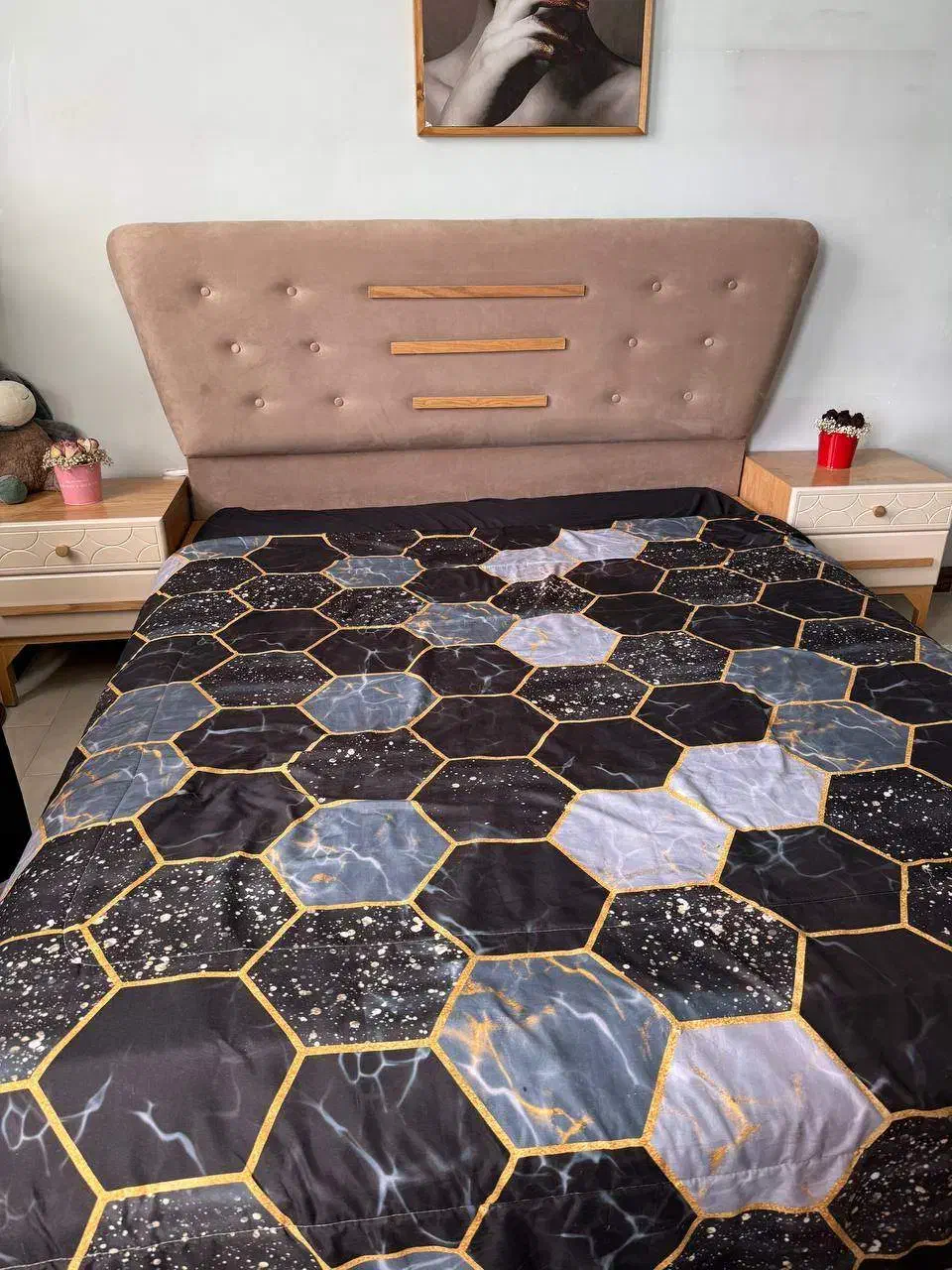 تخت در حد نو|تخت و سرویس خواب|هشتگرد, فاز ۱ مهستان|دیوار