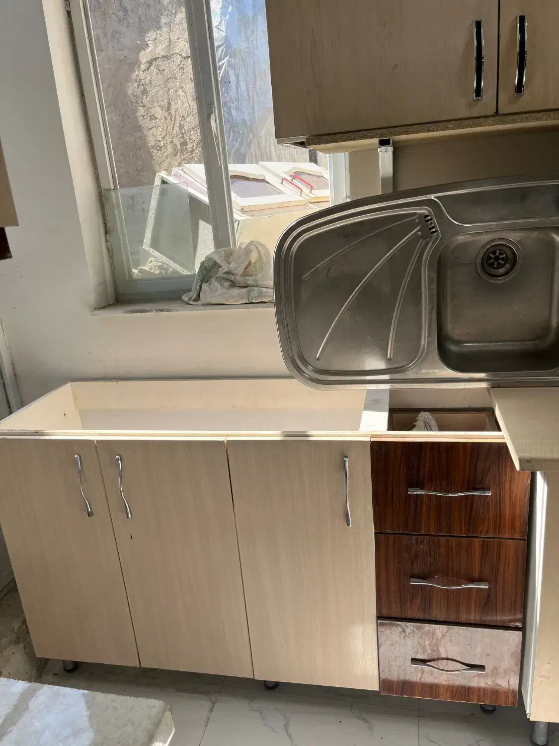 کابینت آشپزخانه کارکرده فلزی،چوبی،ام دی اف،در حدنو|مصالح و تجهیزات ساختمان|شیروان (خراسان), |دیوار