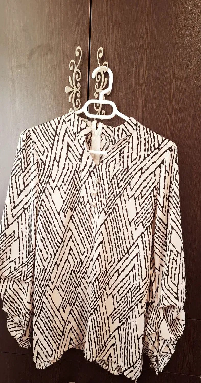 فروش تعدای لباس درحدنو|لباس|بیجار, |دیوار