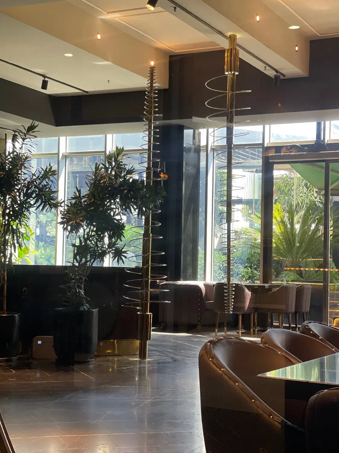 سالنکار|استخدام خدمات فروشگاه و رستوران|تهران, آسمان|دیوار