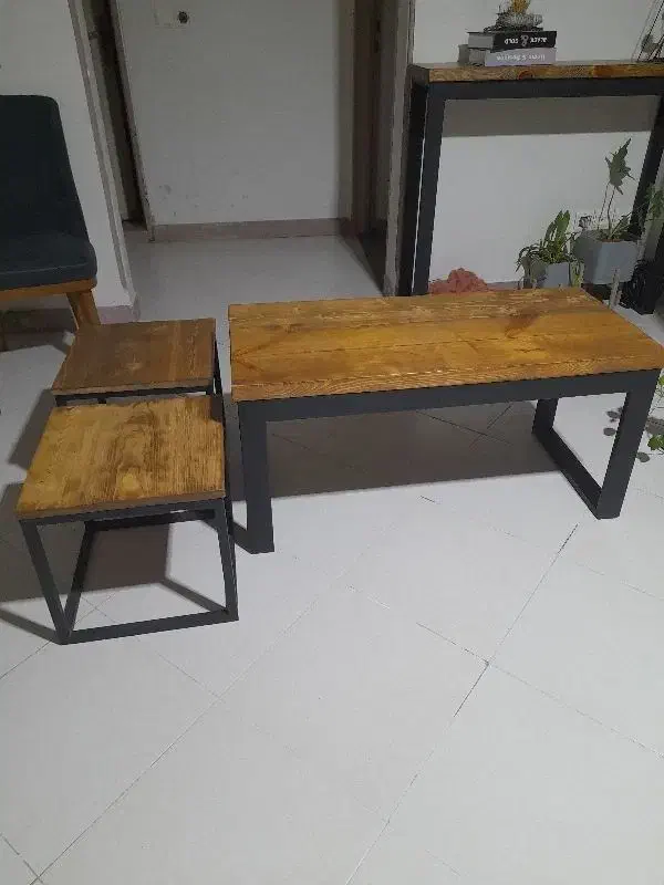 میز وسط و دو عدد عسلی|مبلمان خانگی و میز عسلی|پرند, فاز ۳|دیوار