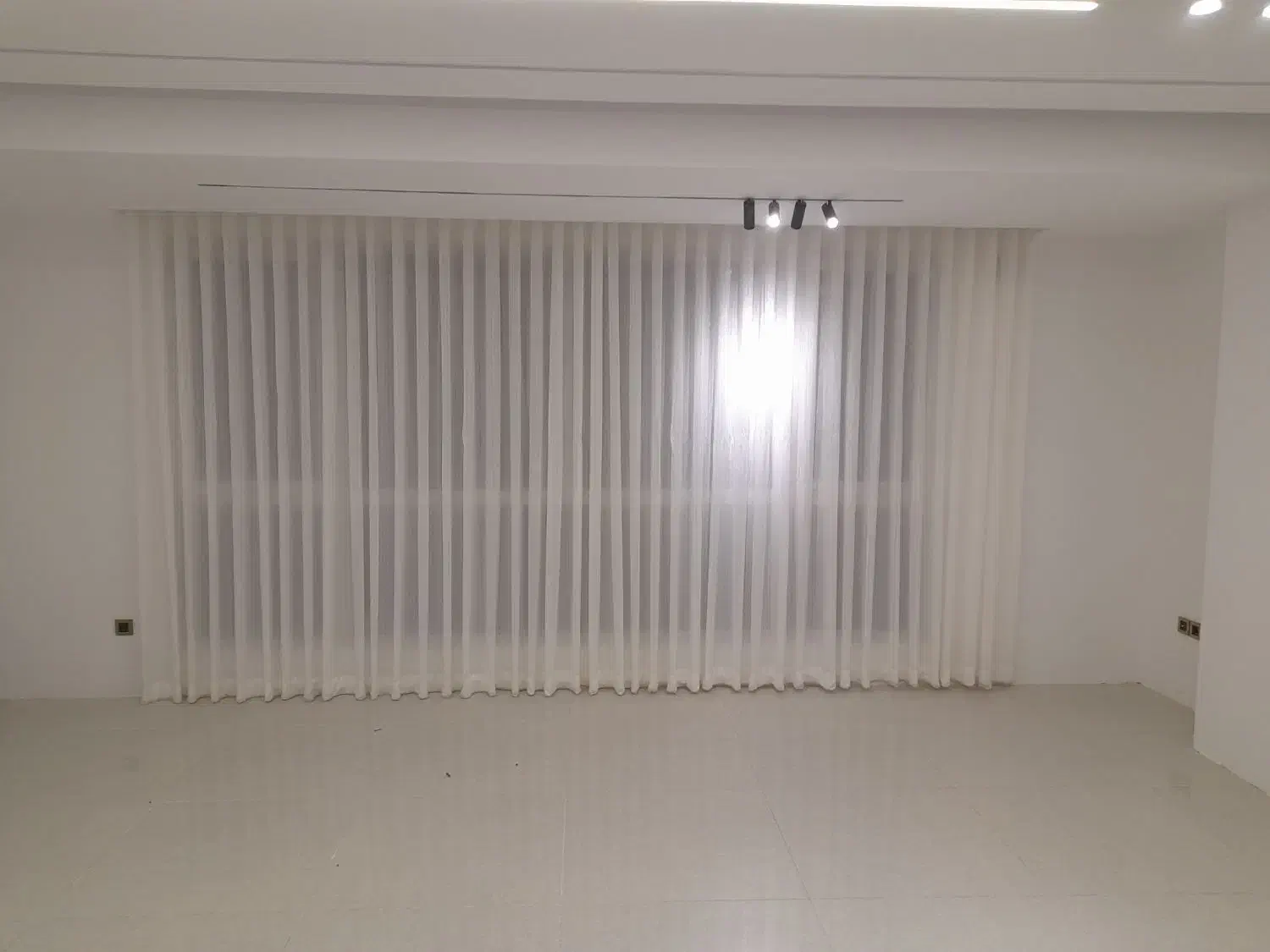 فوروش انواع پرده دوخت ونصب|پرده، رانر، رومیزی|شیراز, سیلو|دیوار