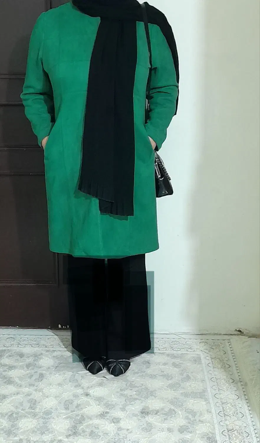 پالتو نو نو|لباس|ایلام, |دیوار