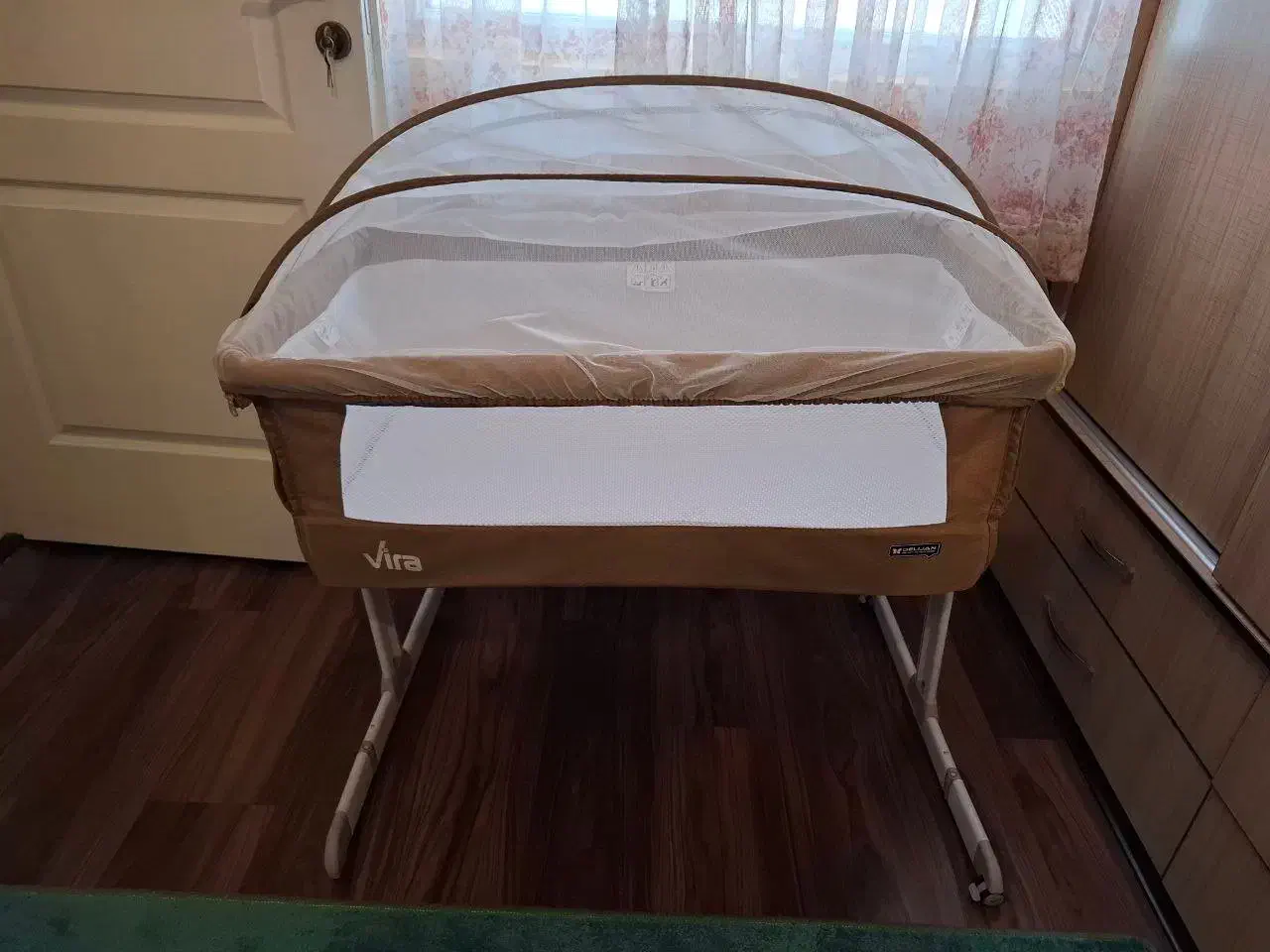 تخت کنار مادر ویرا دلیجان|تخت و صندلی بچه|تهران, باشگاه نفت|دیوار